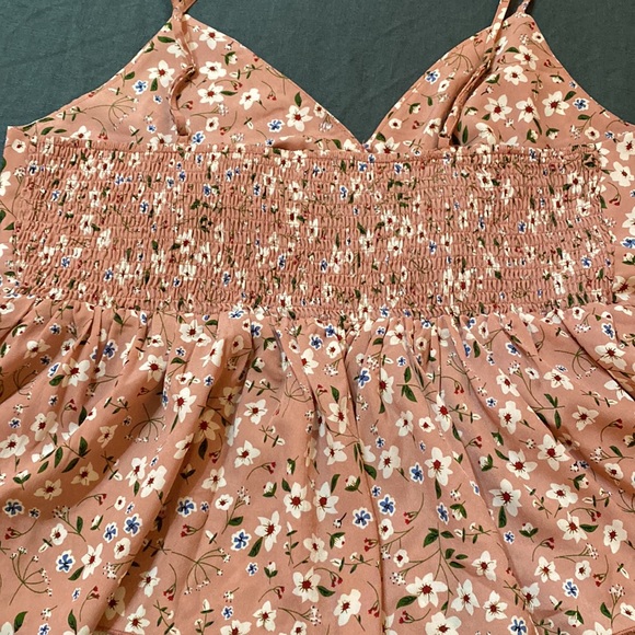 Pink Floral Peplum Tank Top 1XL - Picture 4 of 6